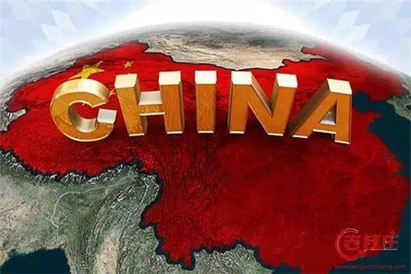 老铺黄金打入上海高奢商场 港汇店五一开业 下半年还将在沪连开三店