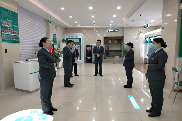 富时中国A50指数期货涨超3% 多国表态救市